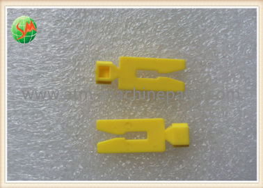 NCR カセット部品アセンブリ NCR 自動支払機は黄色 445-0582413 を分けます